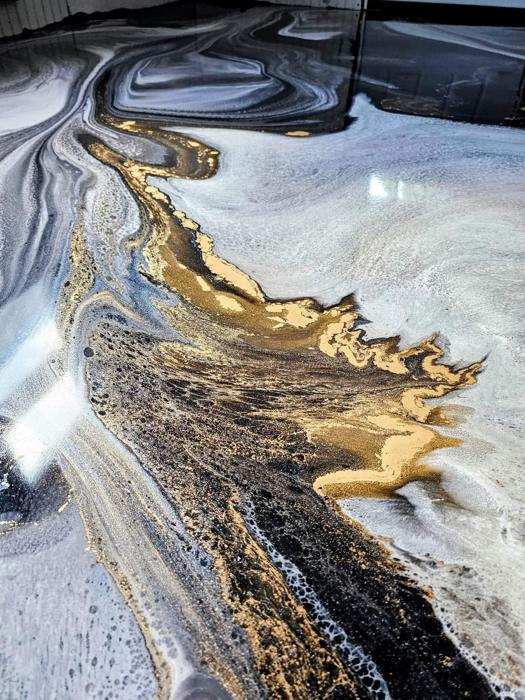 Gold vein epoxy floor detail